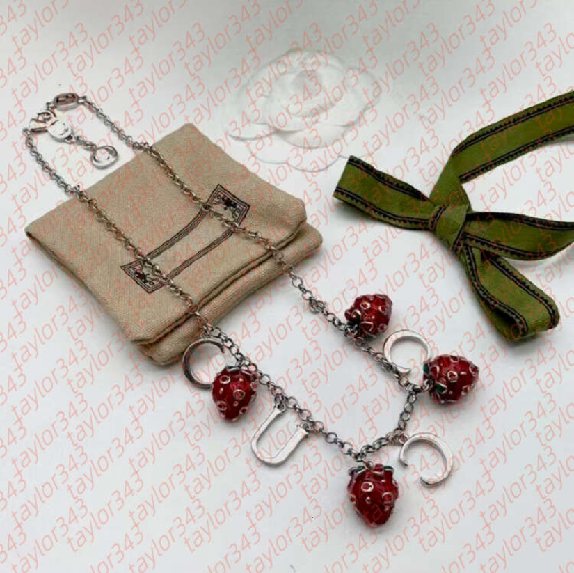 Luxury Necklaces Designer Women Necklace Copper Sweet Gemstone Strawberry Bracelet Party Jewelry