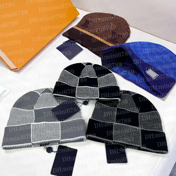 Classic wool hat designer wool hat plaid knitted hat exquisite luxury hat trend autumn and winter wool elegant versatile temperament casual fashion warm