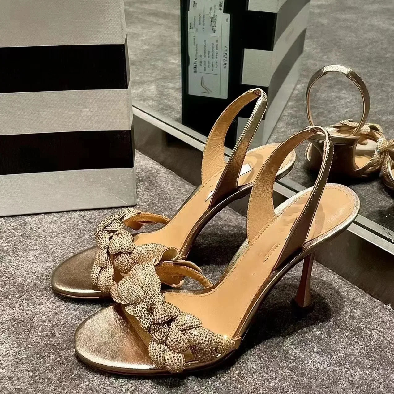 Summer High Heels Sexy Open Toe Gold Flower Thin Heel Hollow One Line with Water Diamond Flower Sandals 250328
