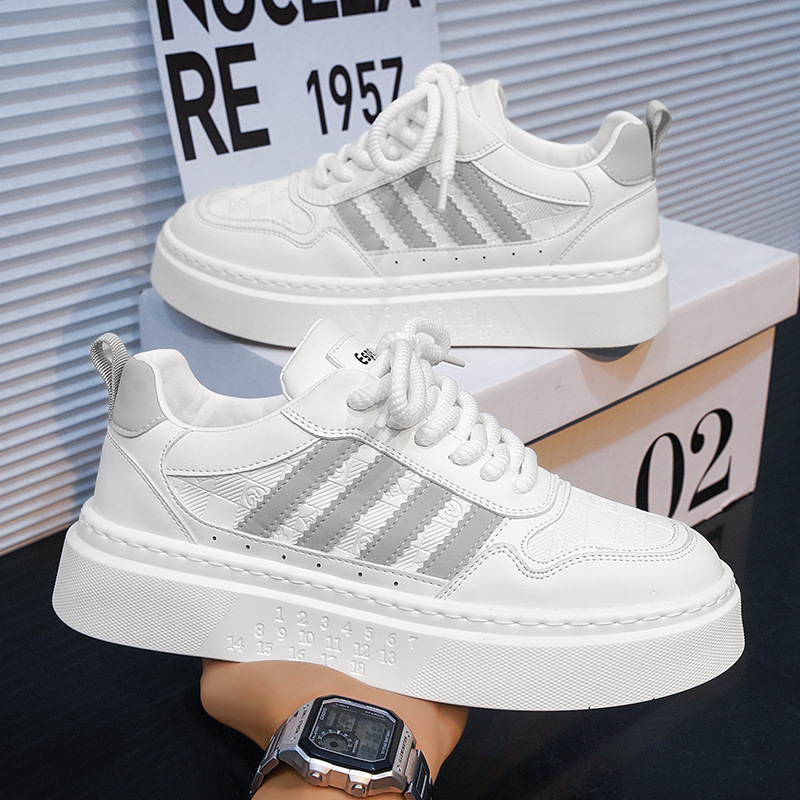 Trendy Men's 2025 Spring Summer New Collection Casual White Sneakers Minimalist Comfortable skate shoes Breathable Versatile hot Sporty Outdoor W