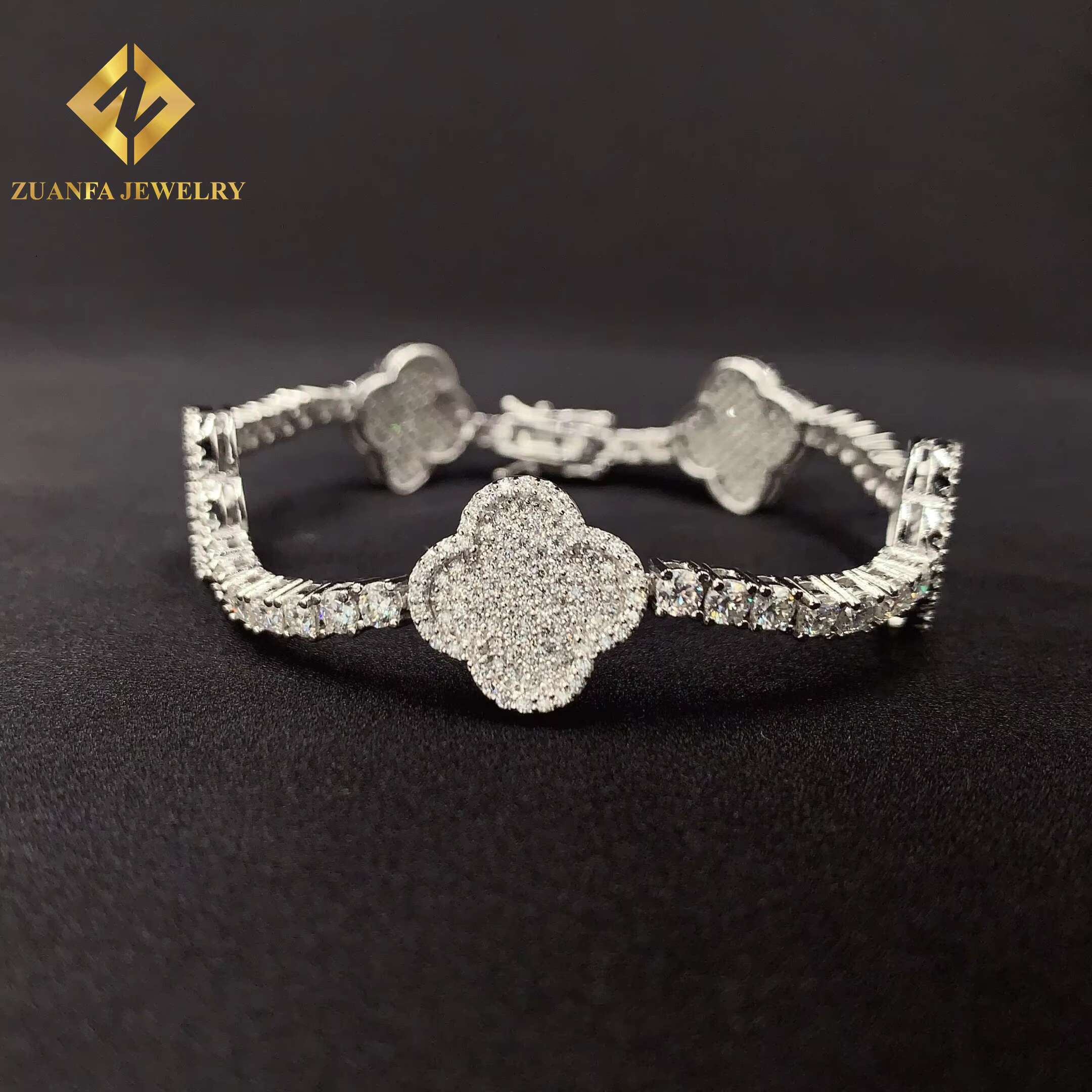 Trendy Tennis Bracelets 925 Sterling Silver Moissanite Diamond Jewelry Clover Design 4MM Tennis Chain Bracelet for Men Women