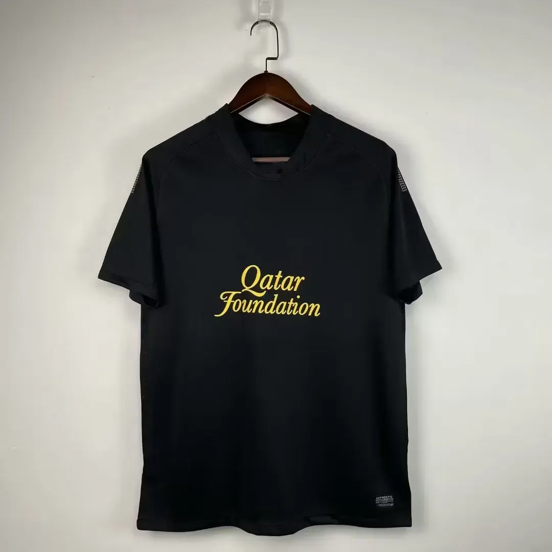 Barcelone Retro Soccer Jerseys RONALDINHO A.INIESTA 01 02 03 04 05 06 07 08 09 10 11 12 13 14 15 16 17 18 19 vintage football shirt T Barcelonaes