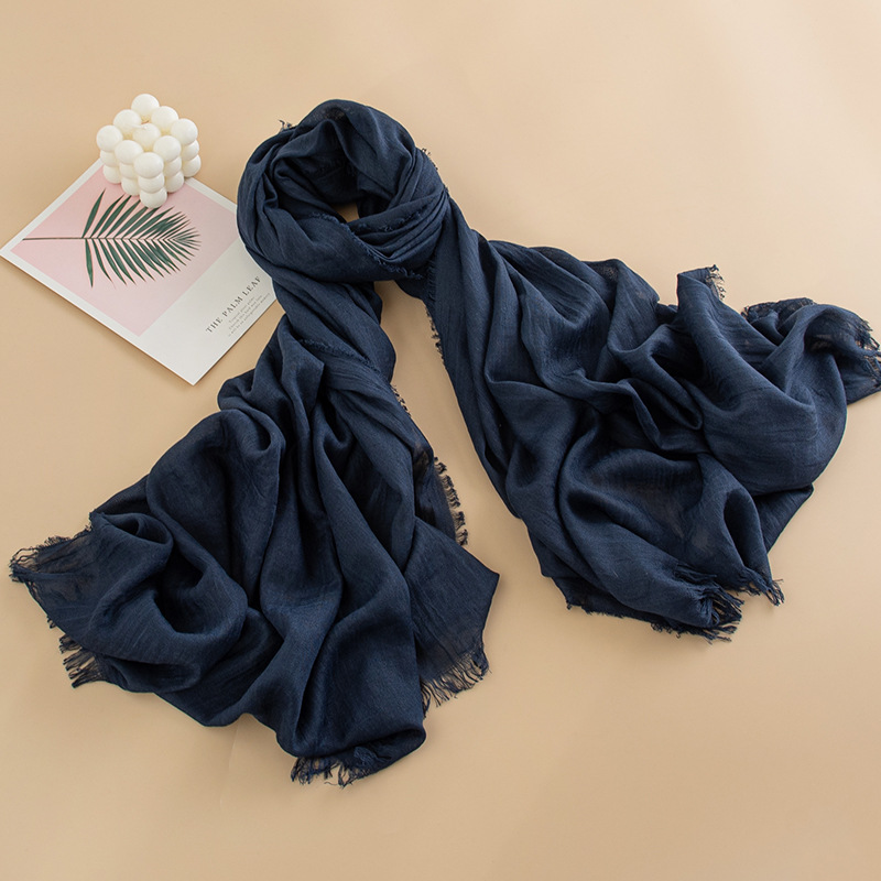 K967 Solid color cotton and linen scarf comfortable women's breathable thin long gauze scarf versatile sunscreen shawl commuting simple silk scar