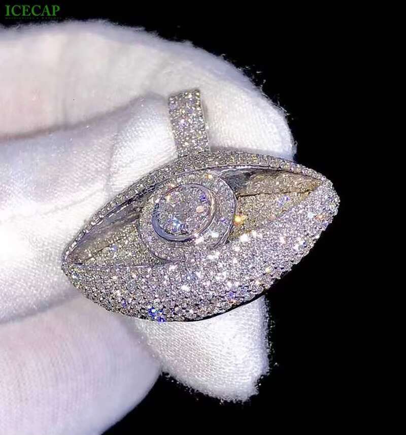 Icecap Fashion Jewelry Eye Moissanite Pendant VVS Diamond Pendant 925 Sterling Silver Hip Hop Pendant Custom Moissanite Necklace