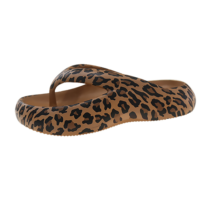 Herringbone slippers Designer free Shipping Round headed sandals Comfortable outdoor soft and thick bottom Leopard print cooler 2025 HOT