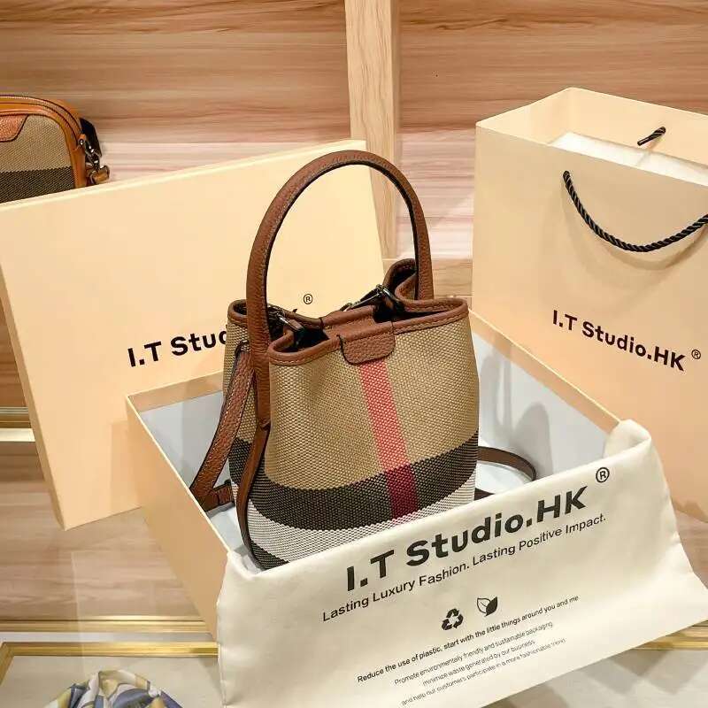 Free Shipping Canvas Genuine Leather Women Fashion Barrel Bucket One Shoulder Crossbody Bags Female Purses And Handbags Ladies Bag