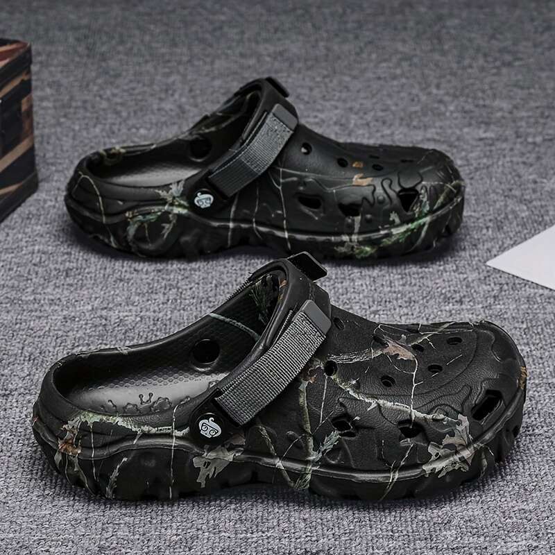 designer Men's sandals slippers Camouflage ClogsComfortable Footwear Design Sole Material Summer Slipons high quality