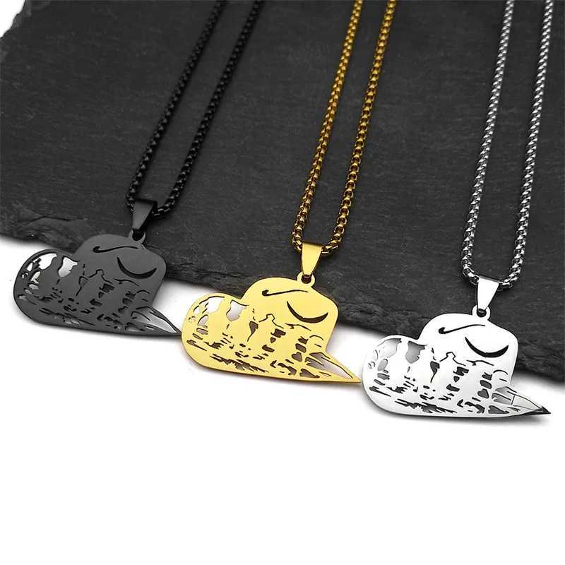 Cowboy hat horse pendant necklace womens stainless steel silver moonlight Nishiki hollow mens necklace Y250329