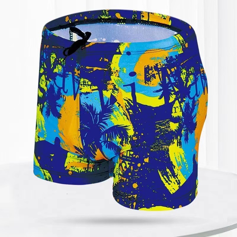 Brand High Quality New Style Free Delivery Designer Bag Printed flat corner comfortable and fashionable, quick drying hot spring beach swimsuits, men&
