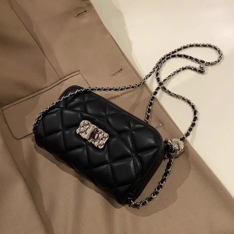 Fashion Womens Niche Shoulder Bag Small perfume Wind Black Lock Buckle Diamond Plaid Gold Ball Chain Casual Cross Body Bag 250326