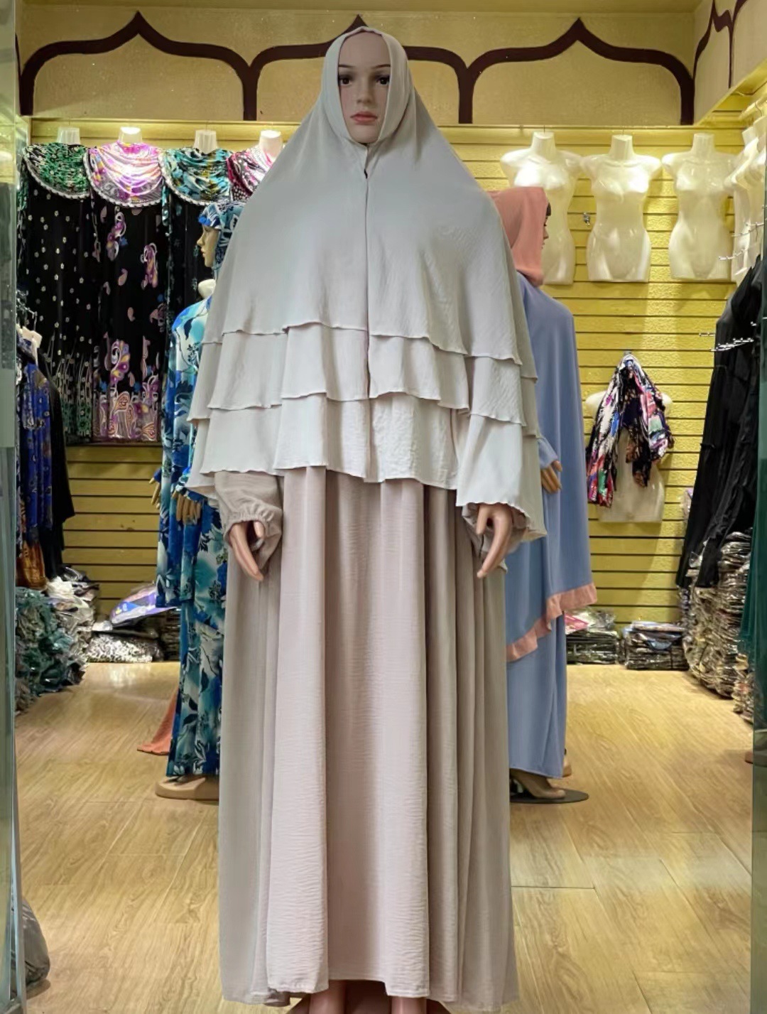 K92165 High Quality High Waist Pleated Dress Arabic Style Robe Ice Silk Women's Robe