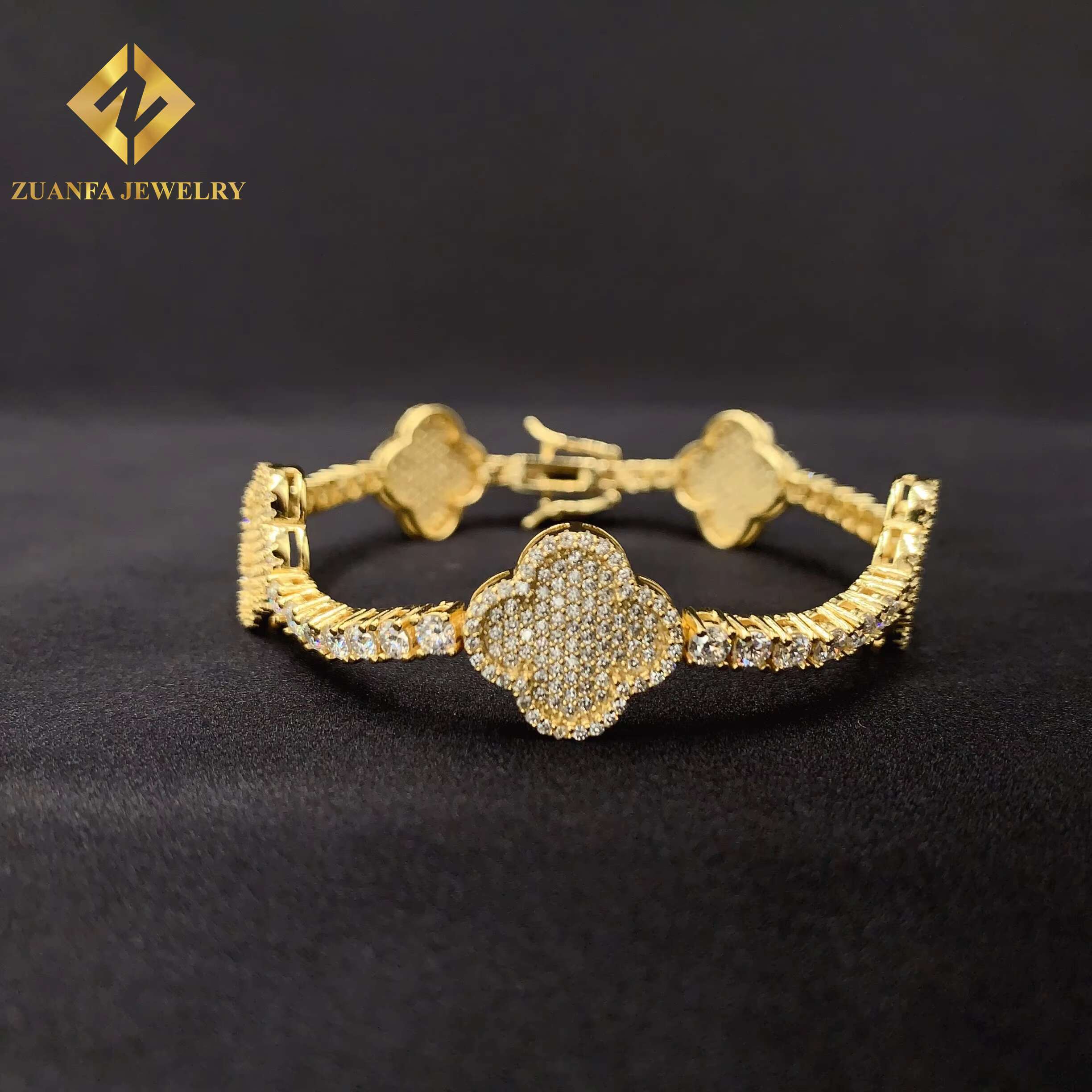 Trendy Tennis Bracelets 925 Sterling Silver Moissanite Diamond Jewelry Clover Design 4MM Tennis Chain Bracelet for Men Women