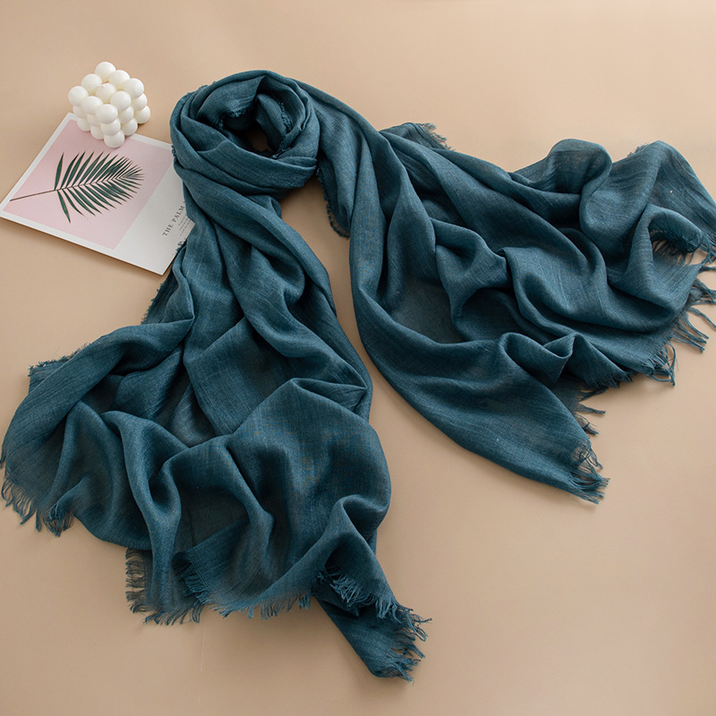K967 Solid color cotton and linen scarf comfortable women's breathable thin long gauze scarf versatile sunscreen shawl commuting simple silk scar