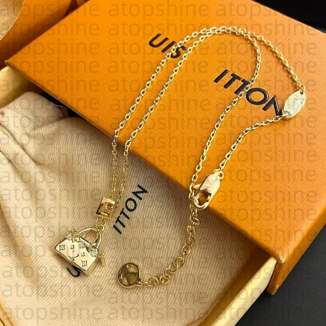 necklaces designer necklace For Women Four leaf Clover Pendant clover necklace 18K Gold Diamond Pendant Jewelry Luxury LVVV Necklace clover necklace