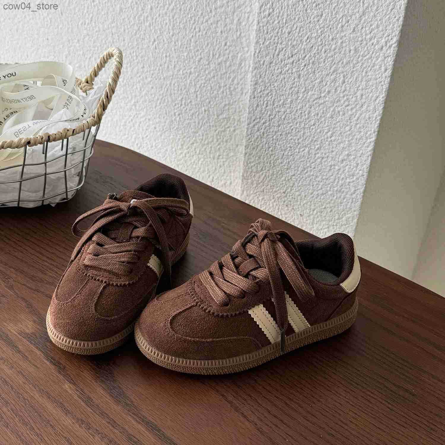 Athletic Outdoor Korean Version Childrens Multi-color Board Girls Frosted Real Leather Training Boys Soft Soled Velcro Casual Shoes Y2503304BBV XJ2603