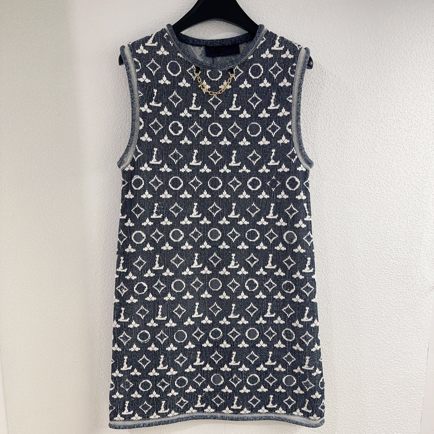 Designer Women's Casual Dresses Elegant Slim Sleeveless Monogram Mini Dresses Travel Shopping Seaside Knit Dresses