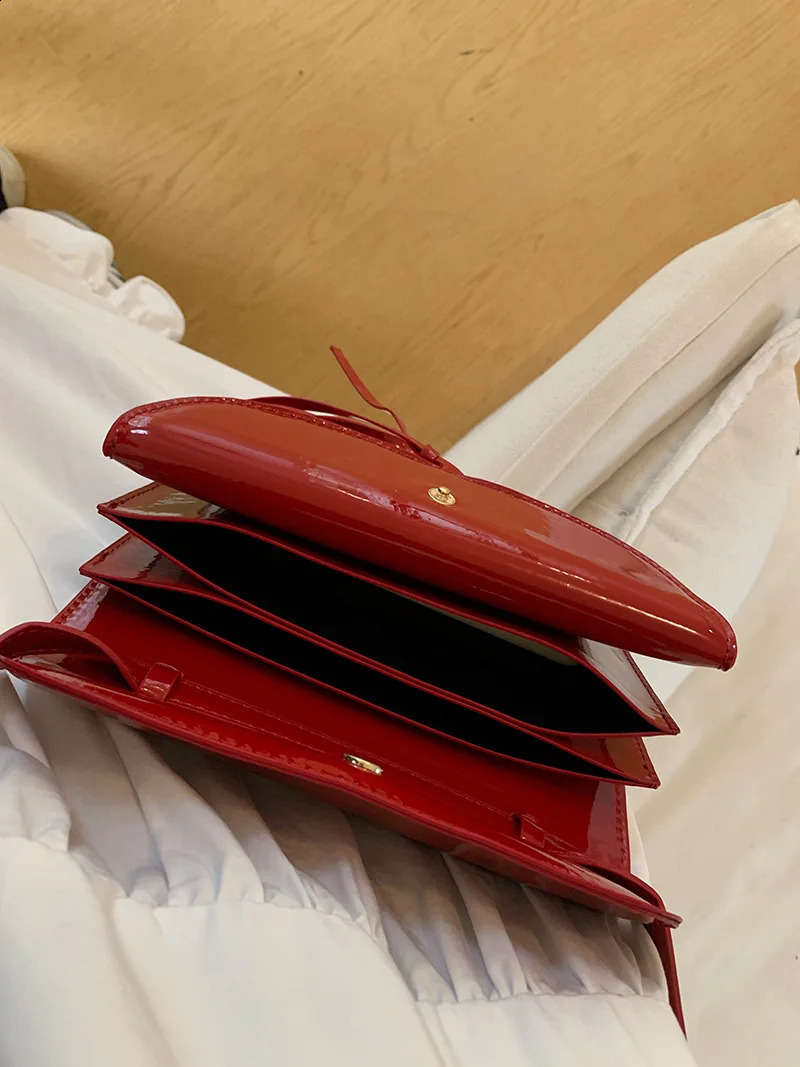 Niche Spring Bow Lace Leather Red Small Square Versatile Single Shoulder Horizontal Bag Trendy 250326