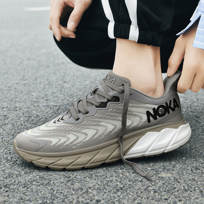 hot free shipping designer Running Sports Breathable Sneakers Shoes outdoor trainer for man