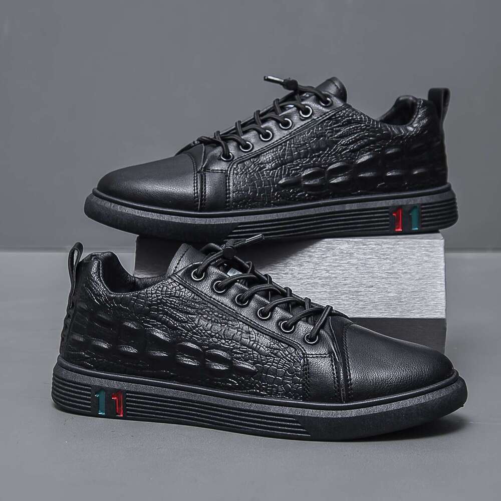Men's shoes designer Black Comfortable Crocodile Texture Red Accents for Outdoor Walking Attire Casual Outdoor Shoes Street Style Sneakers
