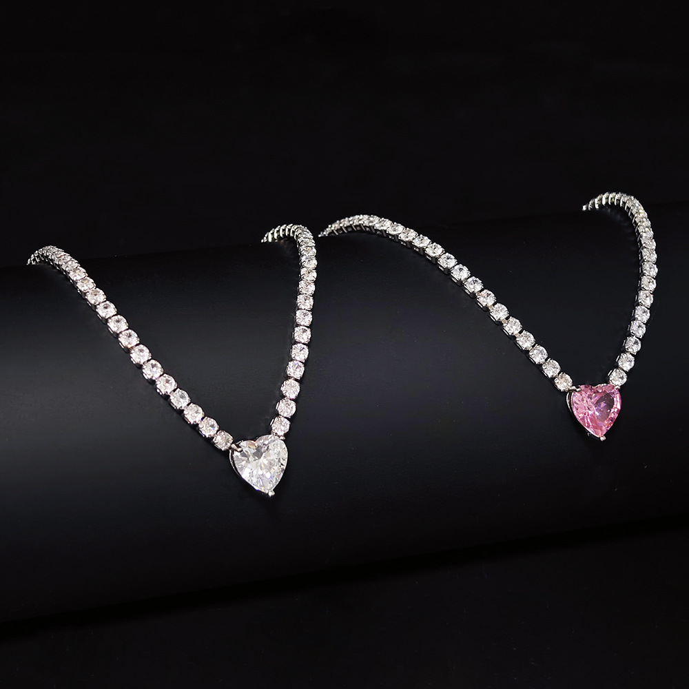 Choucong Brand Heart Pendant Luxury Jewelry 18k White Gold Fill Round Cut White 5A Cubic Zircon CZ Diamond Tennis Sweet Cute Women Wedding Necklace Gi
