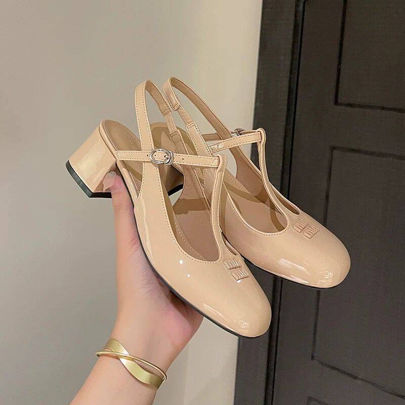 shoes 2026 new Women's toe-cap sandals fashion style for summer stylish and versatile patent leather shallow-mouthed high-heeled single