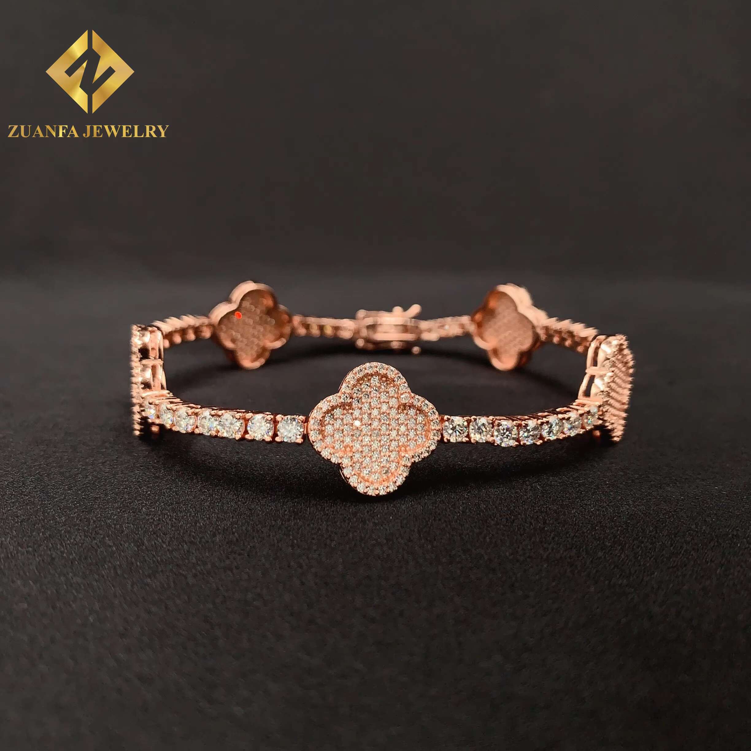 Trendy Tennis Bracelets 925 Sterling Silver Moissanite Diamond Jewelry Clover Design 4MM Tennis Chain Bracelet for Men Women