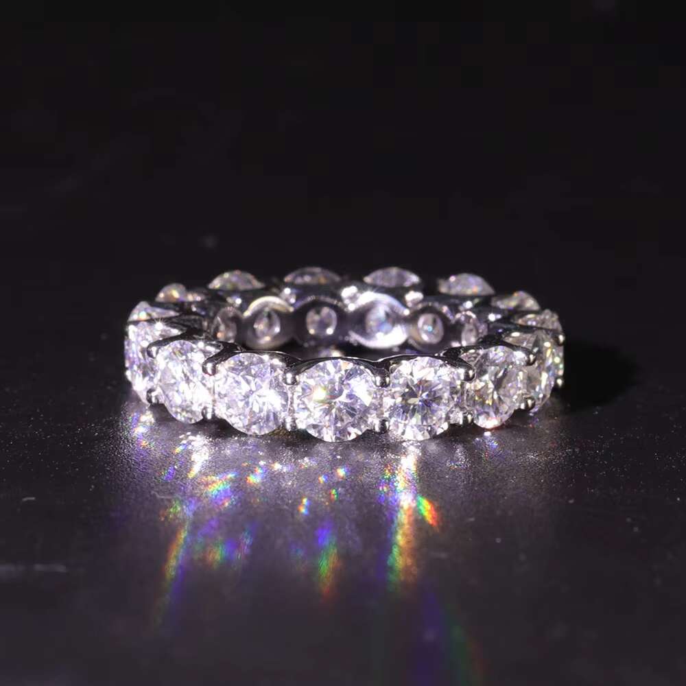 Fancy Jewelry 18K Solid Gold Ring Round White 5mm Moissanite Lab Grown Diamond Eternity Band Ring