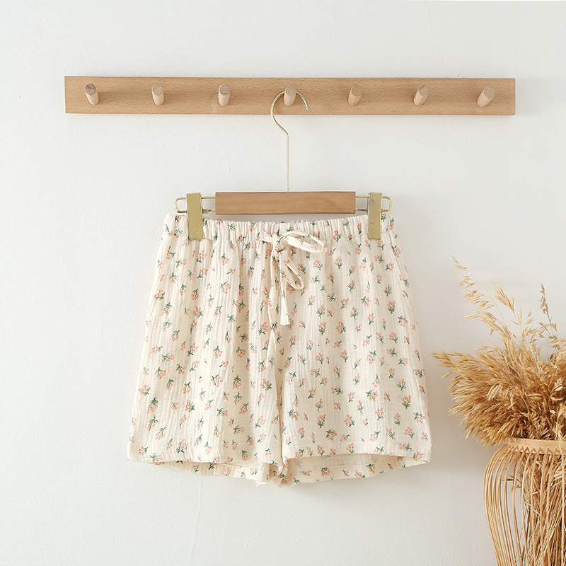 Quality New Style Free Delivery Designer Bag Cotton Yarn Crepe Shorts Women's Sleepy Thin Multi Color Beach Pants Loose Double Layer Gauze Home F