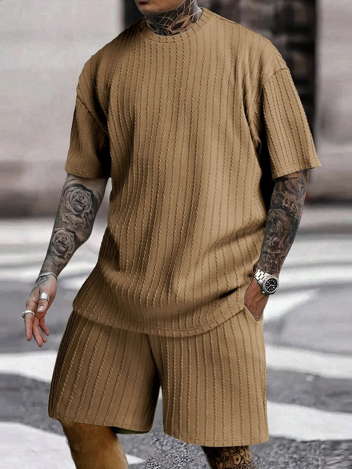 Mens twopiece set fashion striped solid short sleeved Tshirt mens spring and summer clothing casual gym streetwear 250327