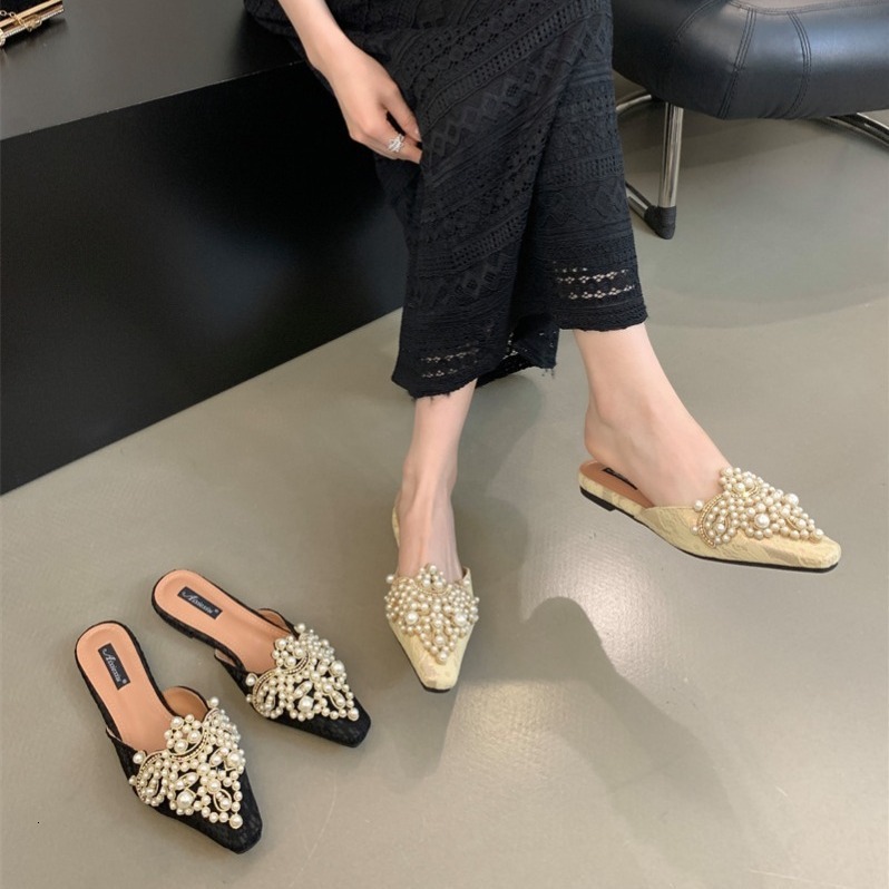 Designer Sandals New Light Luxury Pointed Diamond Pearl Shoes Women's Flat Shoes Baotou Half Slippers Women's Sexy Style Sandals