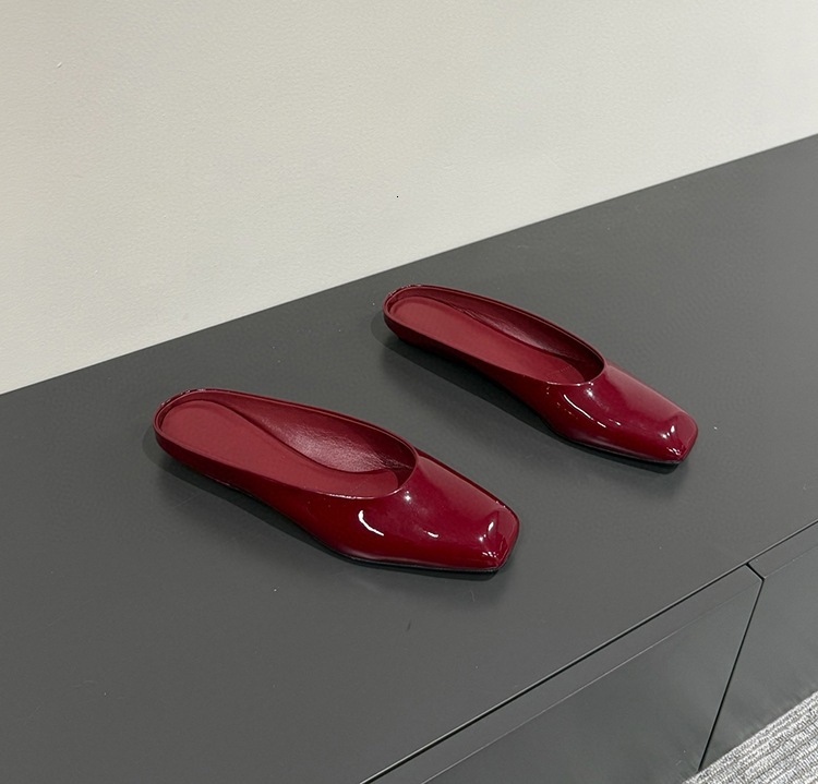 Designer Sandals Sheepskin Square Flat One Foot Slippers Lazy Casual Toe French Half Slippers Women's Summer Beach Sandals