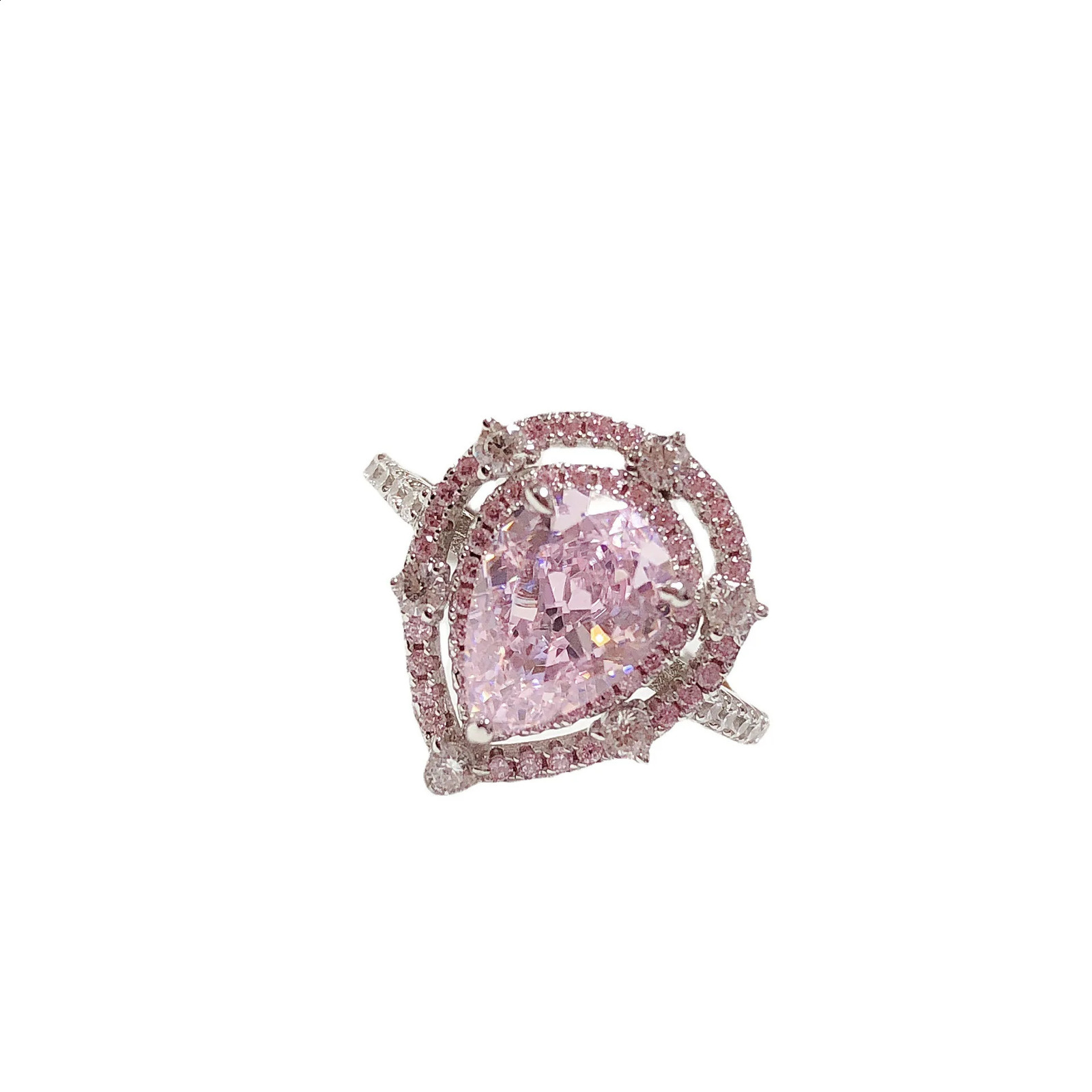 Previous article PT950 Platinum Diamond Ring Womens Pink 2-carat Waterdrop Ring Girls Sweet Pink Diamond Platinum Ring 250325