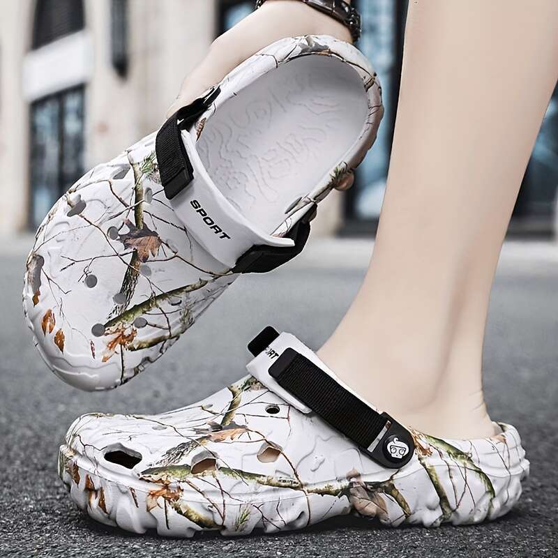 designer Men's sandals slippers Camouflage ClogsComfortable Footwear Design Sole Material Summer Slipons high quality