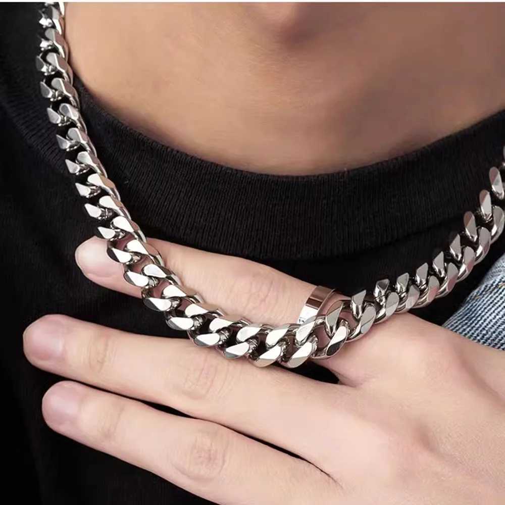 3/5/7mm Stainless Steel Cuban Chain Classic Punk Personalized Jewelry Simple Fashion Hip Hop Couple Necklace Y250329
