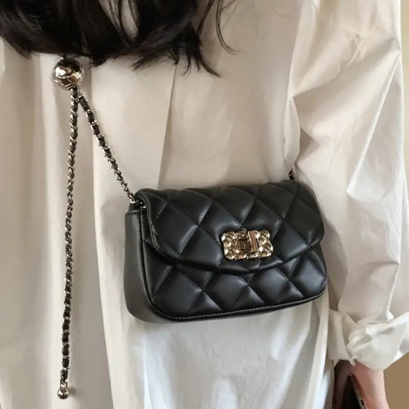 Fashion Womens Niche Shoulder Bag Small perfume Wind Black Lock Buckle Diamond Plaid Gold Ball Chain Casual Cross Body Bag 250326