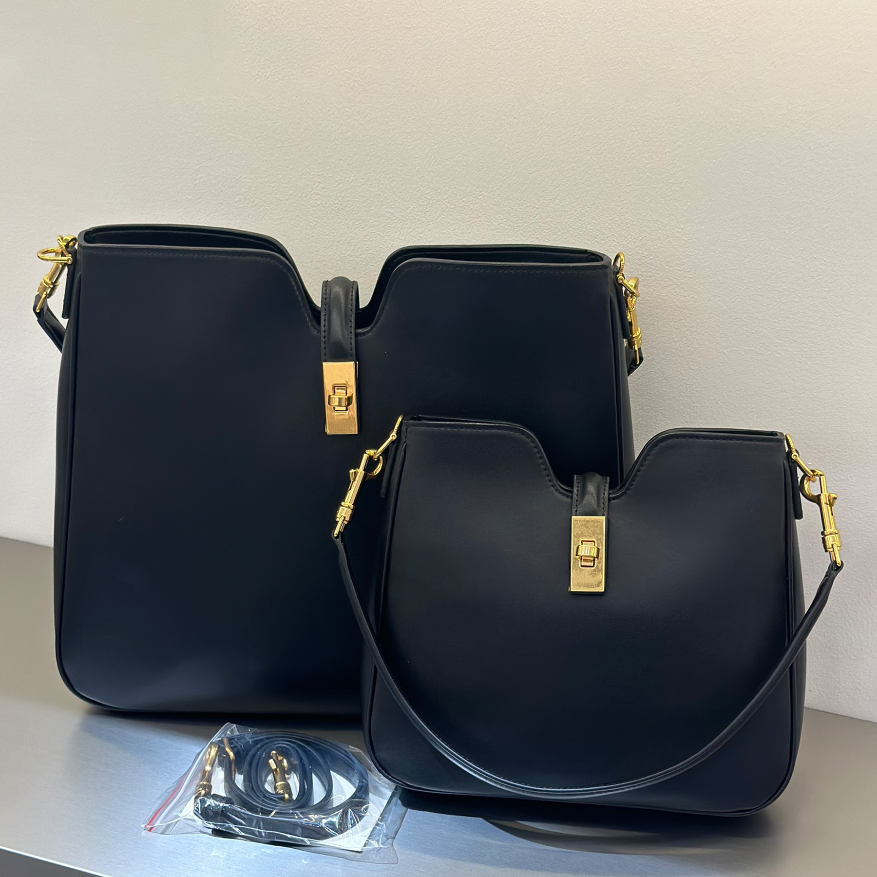 New Camille Soft Bag In Smooth Calfskin Luxury Designer Soft Genuine Leather Shoulder Bag Golden Hardware Handbag Removable Handle Handbag Zipper Pocket Clutch Bag