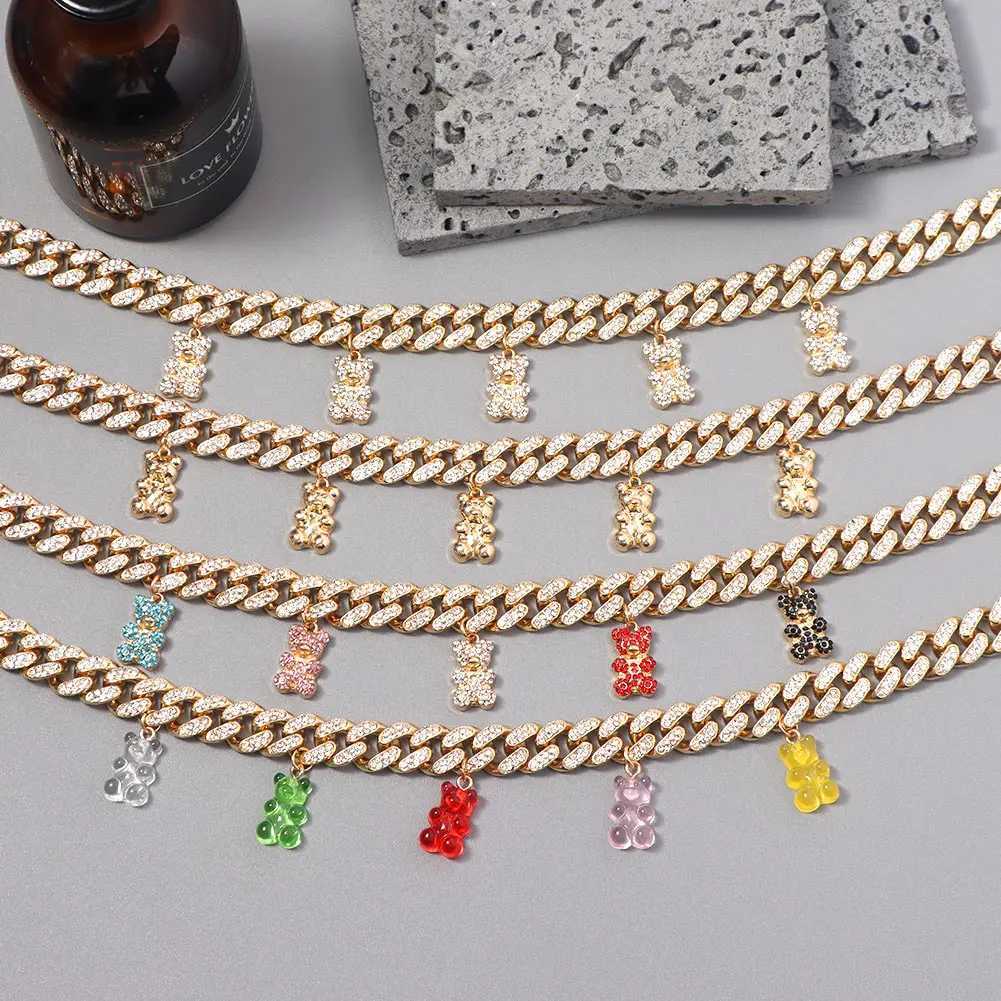 Hip Hop Personality Gold Color Cuban Link Chain Necklace Suitable for Women and Girls Ice Crystal Acrylic Bear Pendant Necklace Jewelry Y250329