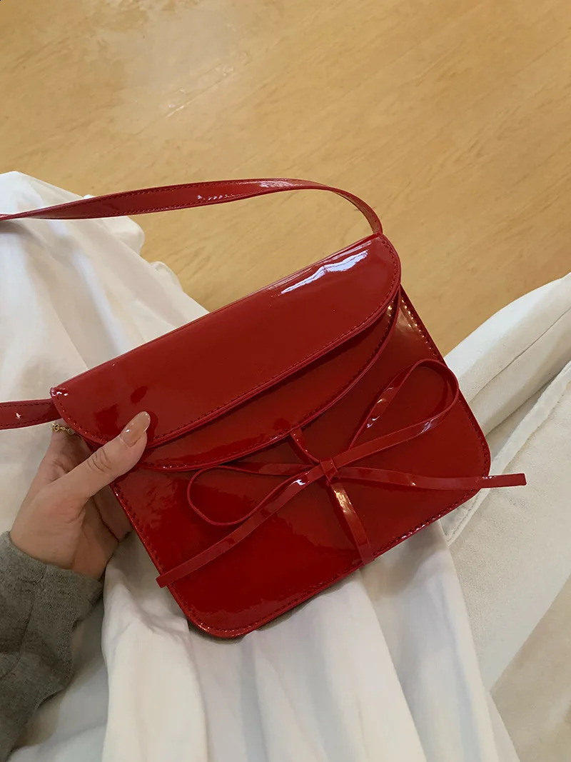 Niche Spring Bow Lace Leather Red Small Square Versatile Single Shoulder Horizontal Bag Trendy 250326