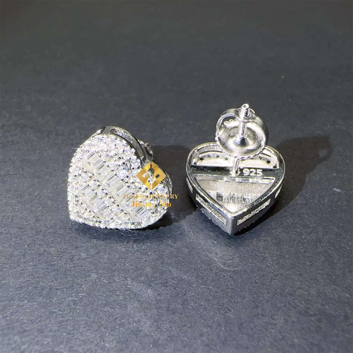 Wholesale Price Hip Hop Iced Out Style Earrings Jewelry 925 Silver Heart VVS1 Baguette Moissanite Diamond Stud Earrings Man Gift