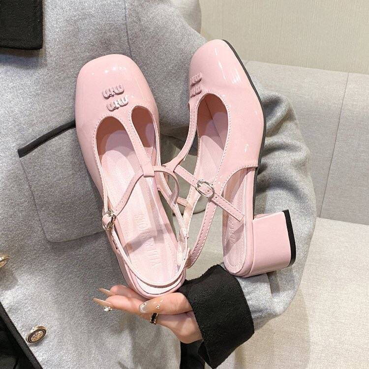 shoes 2026 new Women's toe-cap sandals fashion style for summer stylish and versatile patent leather shallow-mouthed high-heeled single