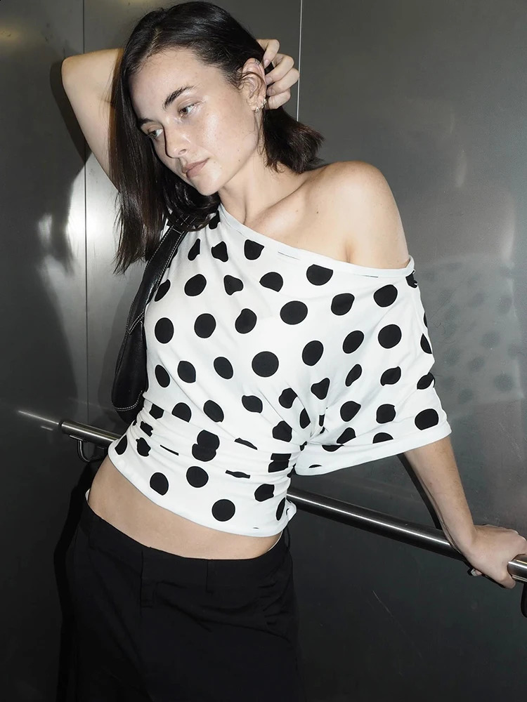 JULISSA MO sexy one shoulder printed polka dot womens T-shirt white short sleeved T-shirt womens spring loose casual streetwear 250328