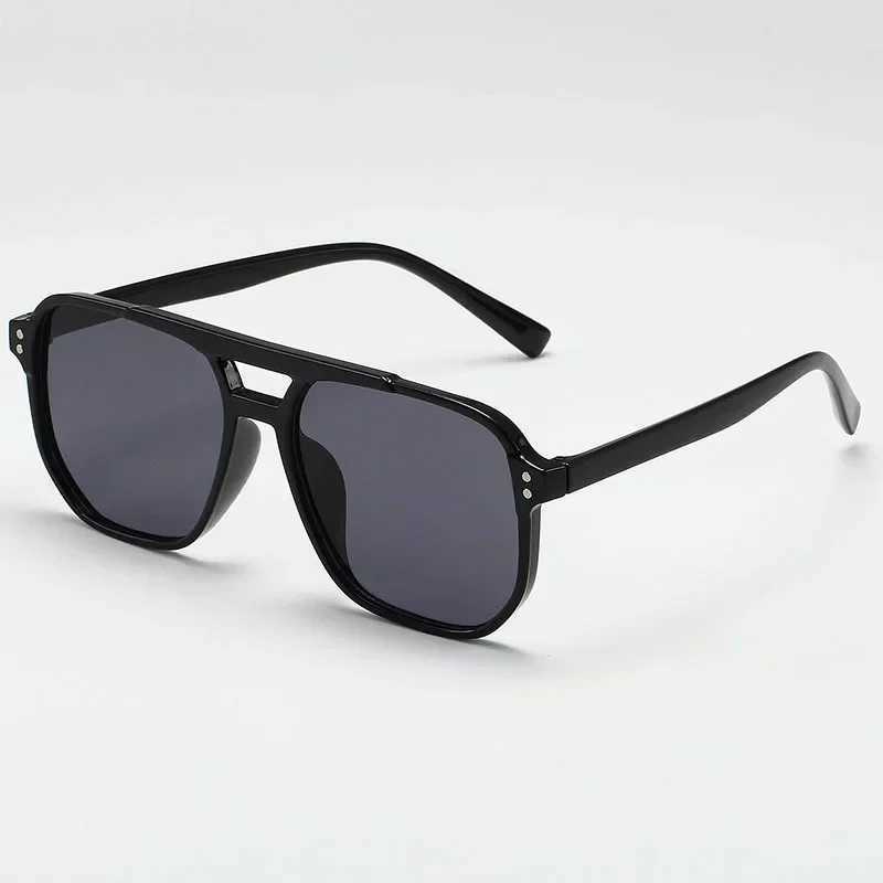 Classic Oversized Pilot Sunglasses Women Vintage Double Bridge Big Sun Shades Glasses Unisex Yellow Driving Eyewear UV400 Shades Z250411