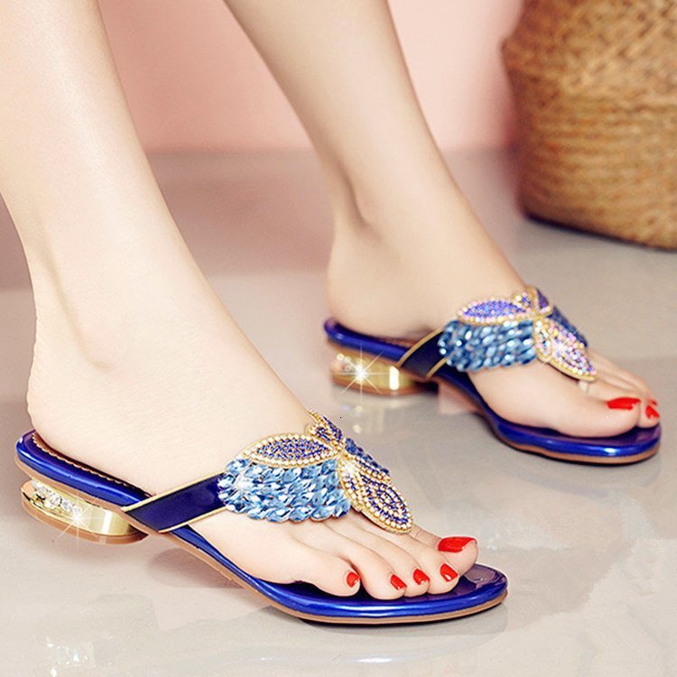 Designer Sandals 2025 Women's Summer New Fashionable Rhinestone Slippers Low Heel Bohemian Beach Shoes Women's Casual Flip Flops And Sandals