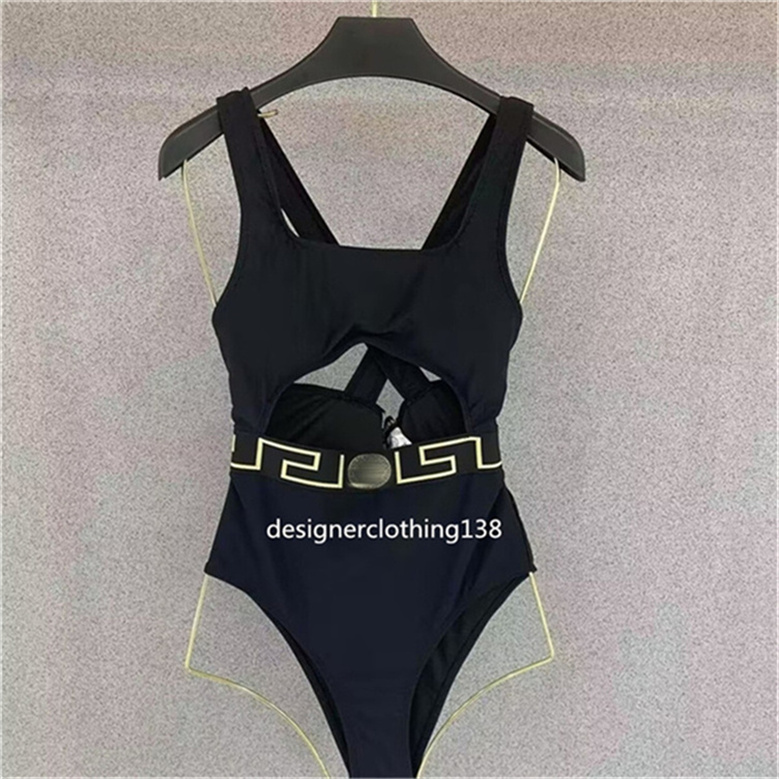 2025 New brand bikini designer swimsuits ladies summer swimsuit sets triangle straps sexy beachwear fashion party high quality backless women swimsuits bikinis A4