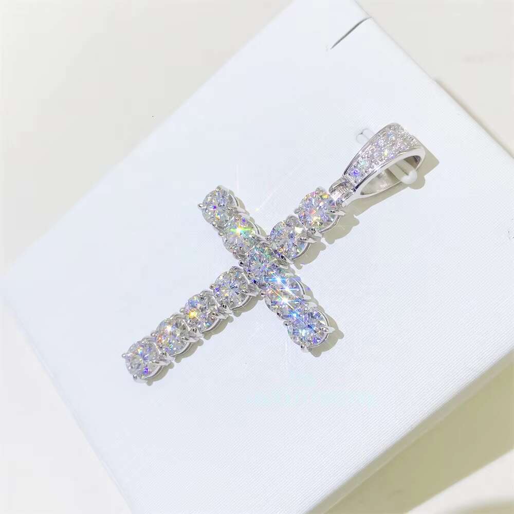 Bling Moissanite 925 Sliver Gold Pendant Men Fine Jewelry Silver Cross Pendent Necklace