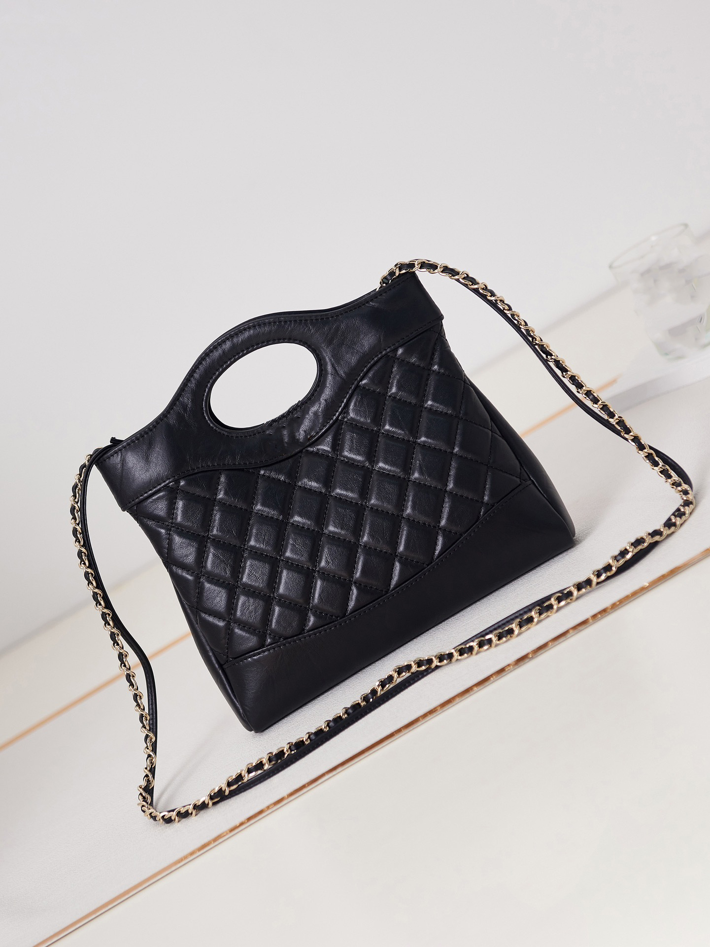 10A High Quality Top Designer Fashion Tramp Armpit Chain Bag Black Caviar Calfskin Quilted Shoulder Bag Ladies Zipper Top Designer Casual Handbag with Case
