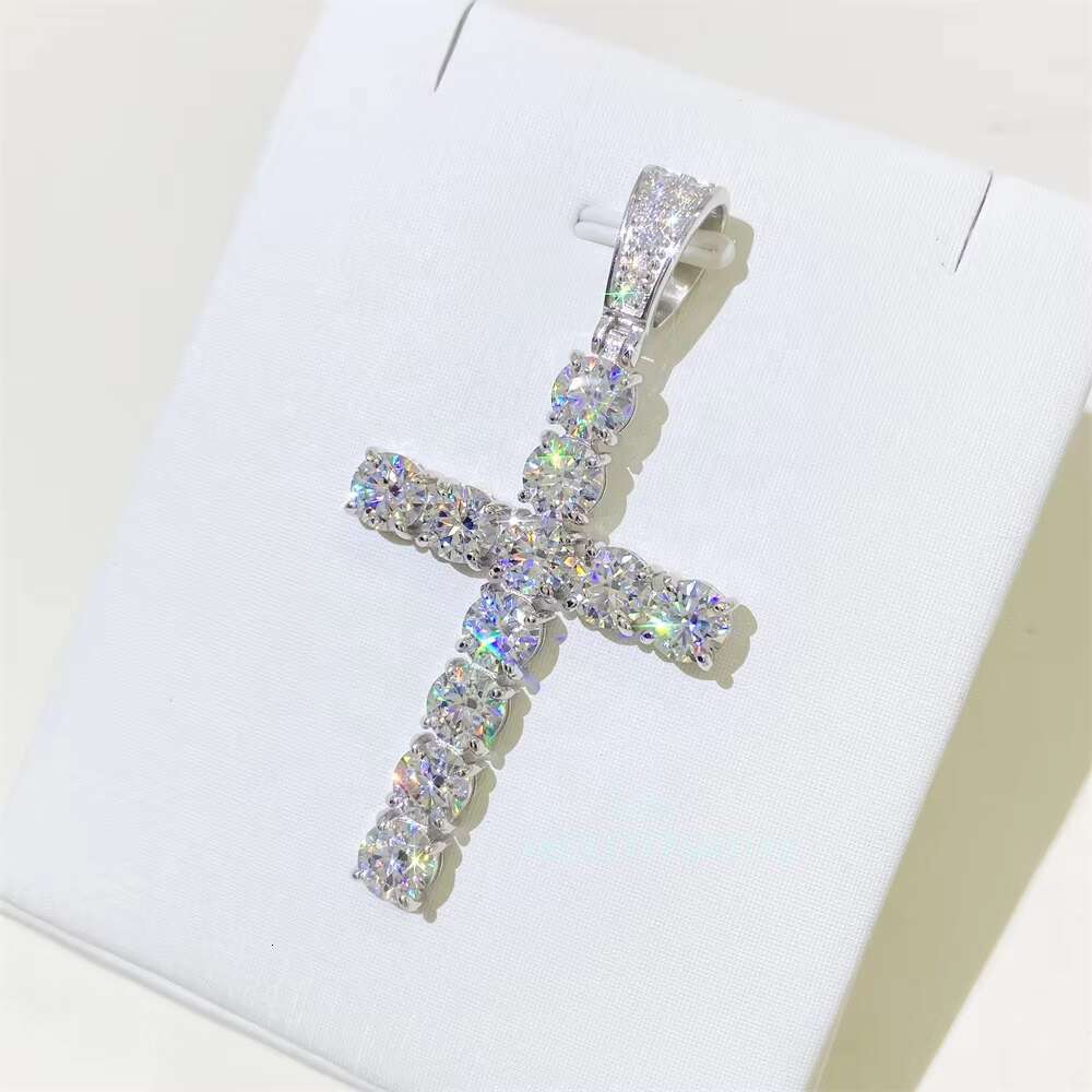 Bling Moissanite 925 Sliver Gold Pendant Men Fine Jewelry Silver Cross Pendent Necklace