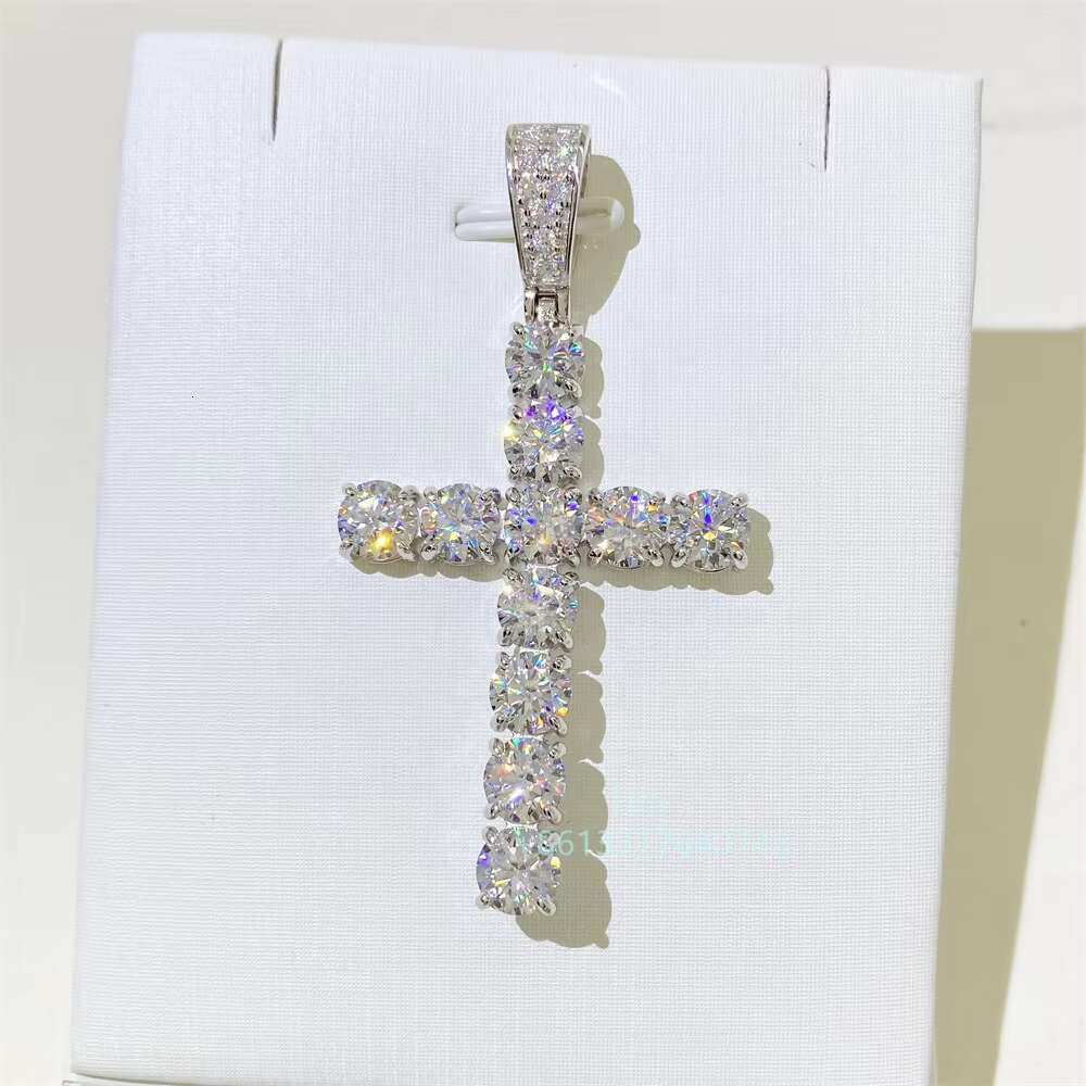 Bling Moissanite 925 Sliver Gold Pendant Men Fine Jewelry Silver Cross Pendent Necklace