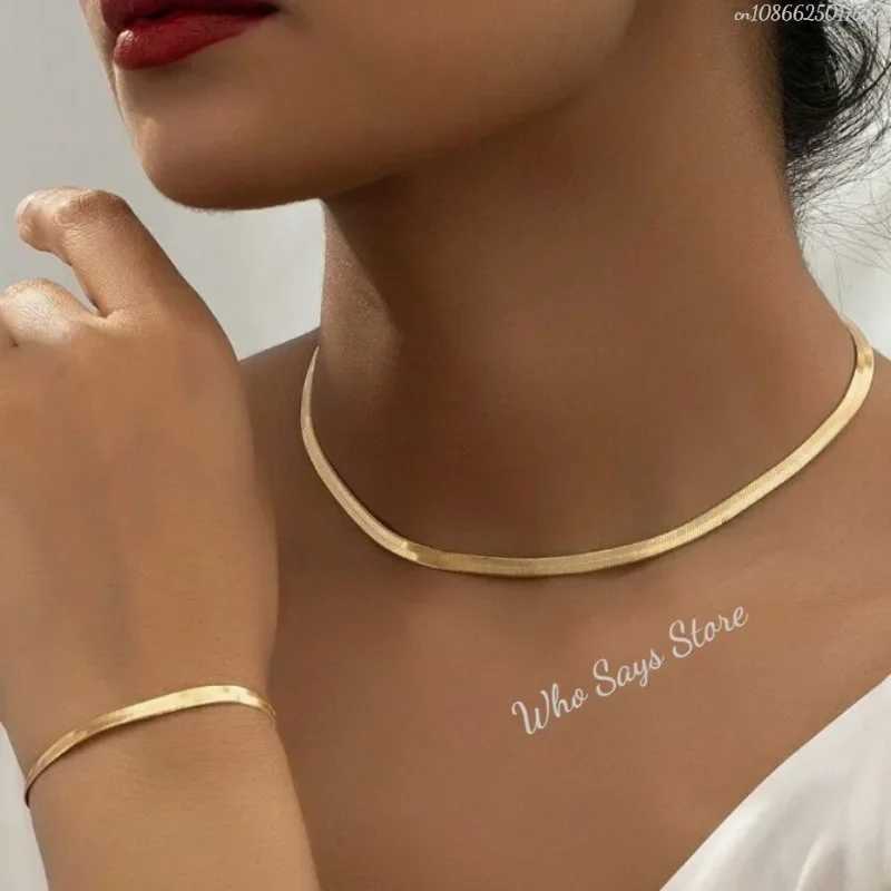 Hot Fashion Unisex Snake Chain Women Necklace Choker Stainless Steel Herringbone Gold Color Chain Necklace For Women Jewelry Z250331