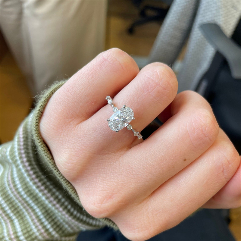 Jewelry 18K White Gold 2.0 Carat Oval Cut Lab Diamond Engagement Ring For Women IGI Certificate CVD HPHT E VS1 Diamond Wedding Gold Ring